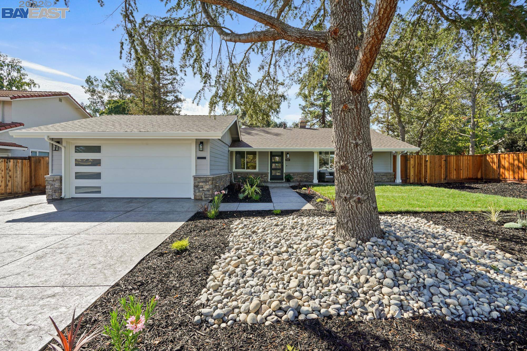 Livermore, CA 94550,1221 Lexington Way