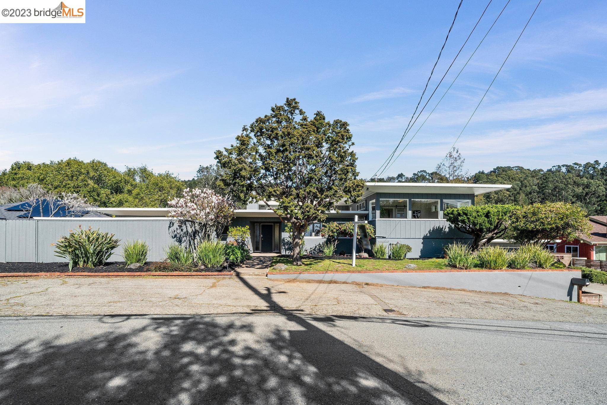 Oakland, CA 94602,3420 Rubin Dr