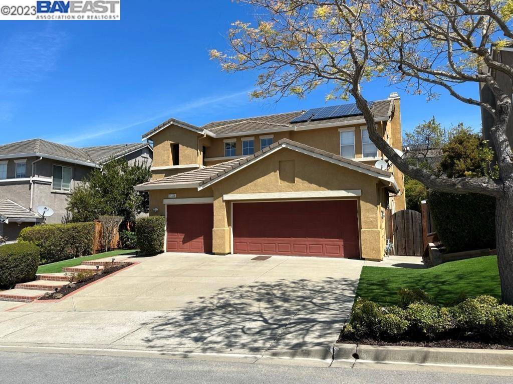 Castro Valley, CA 94552,25536 Crestfield Dr
