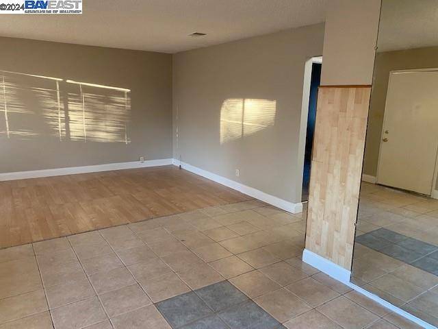 Antioch, CA 94509,2209 Peppertree Way #1