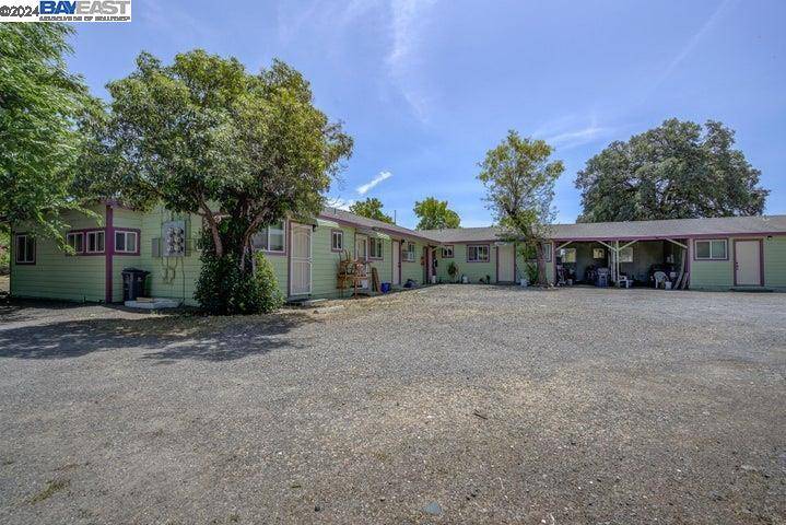 Los Molinos, CA 96055,8080 State Hwy 99E