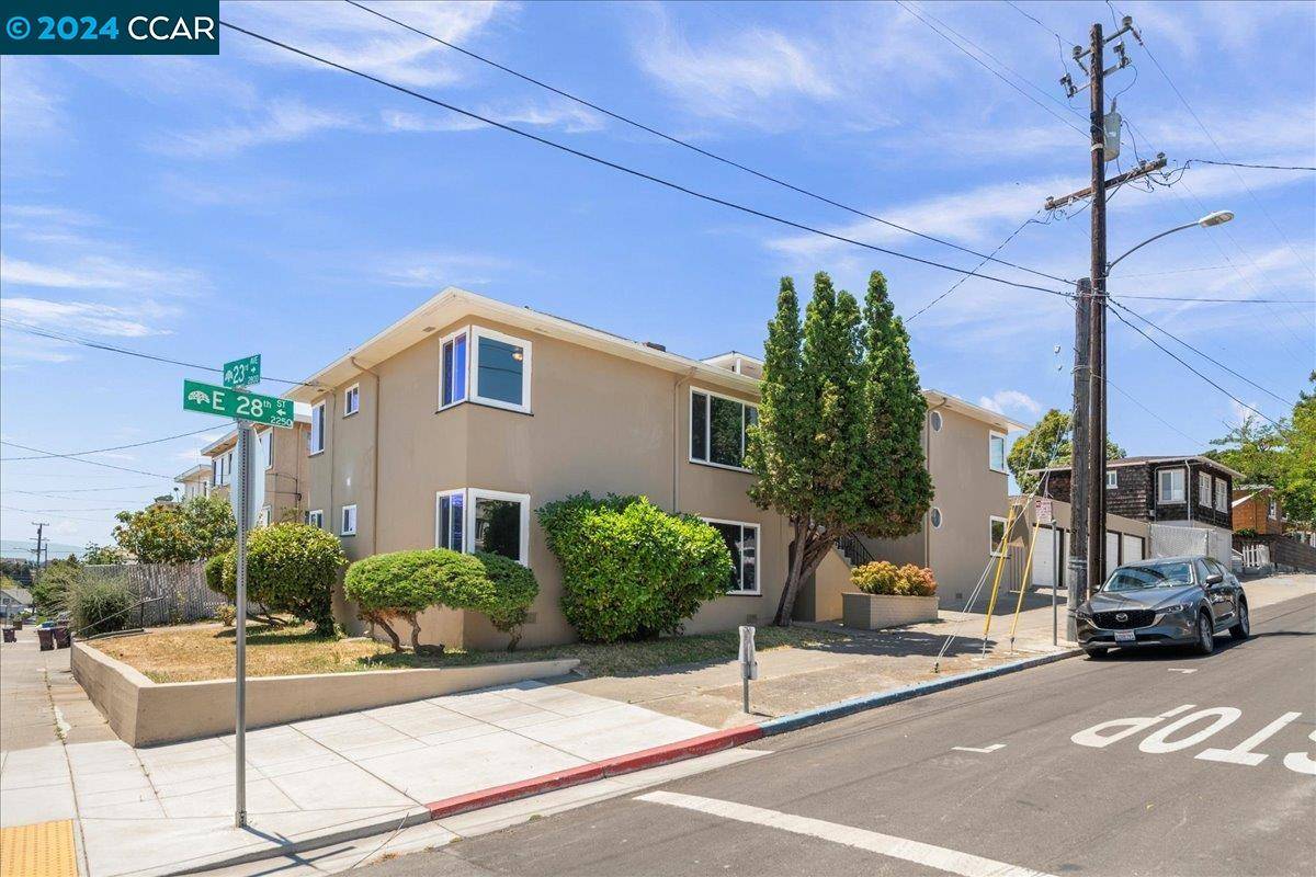 Oakland, CA 94606,2231 E 28Th St