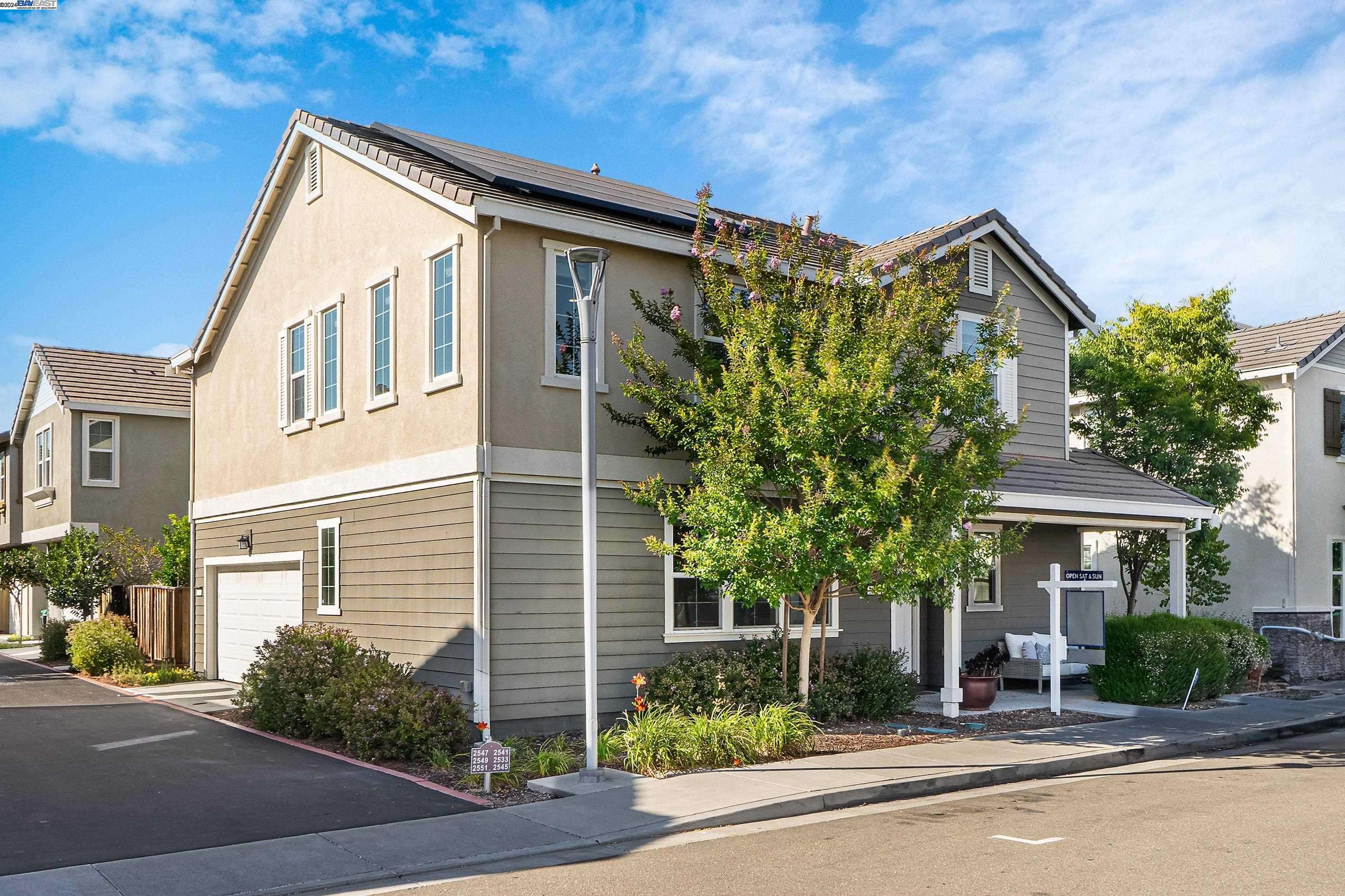 Hayward, CA 94545,2545 Admiral Cir