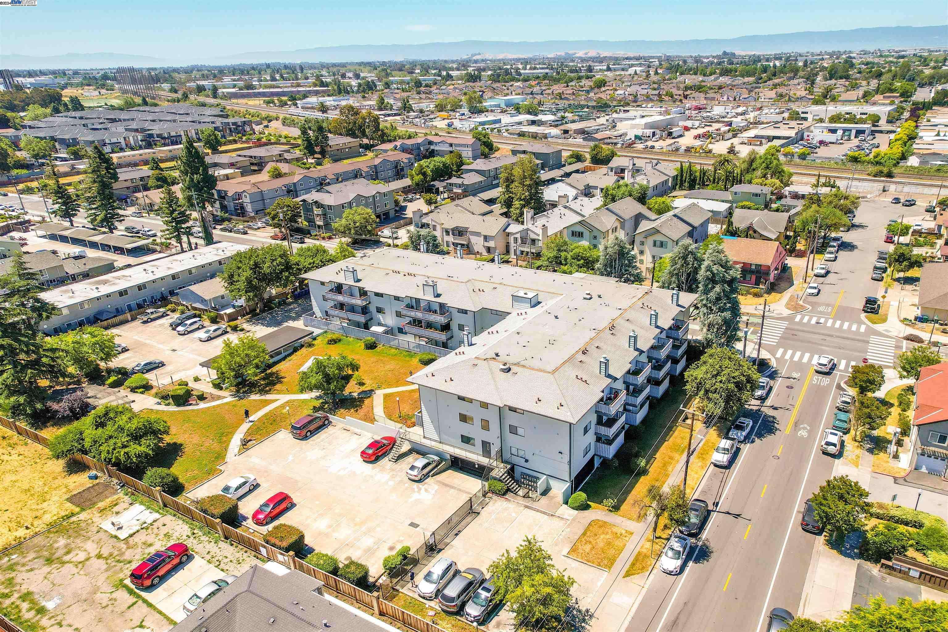 Hayward, CA 94544,325 Valle Vista Ave #314