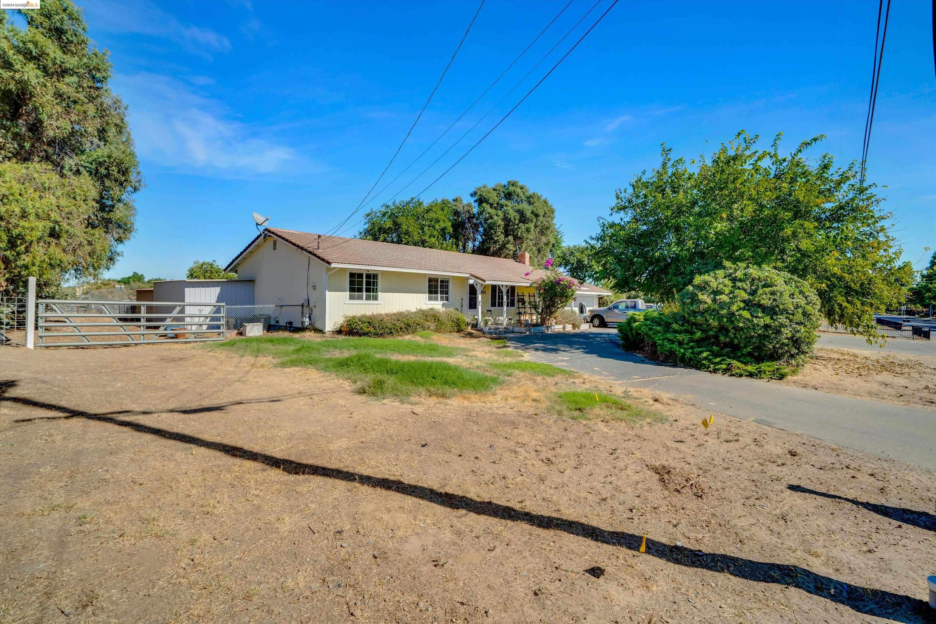 Brentwood, CA 94513,8424 Lone Tree