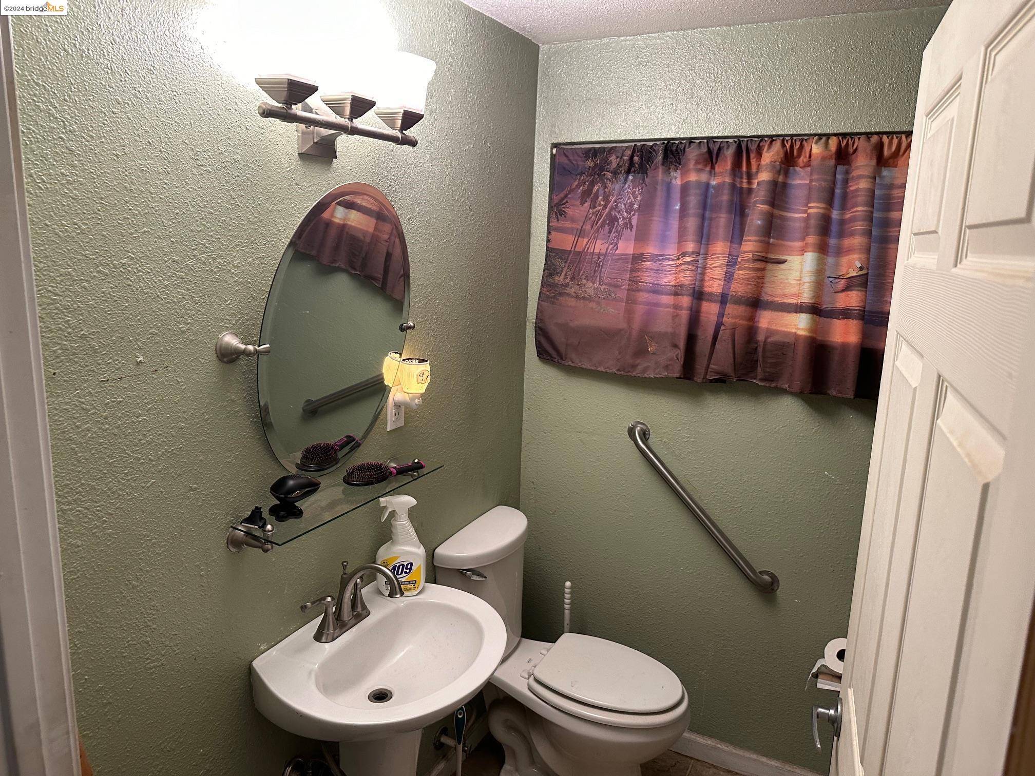 Antioch, CA 94509,2403 Diablo Ave