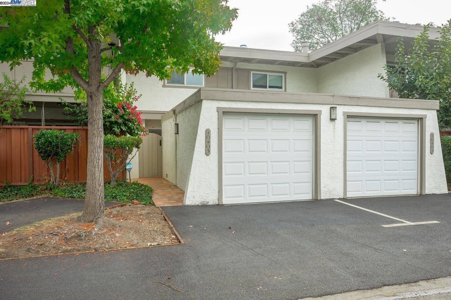 Cupertino, CA 95014,10403 Mary Ave