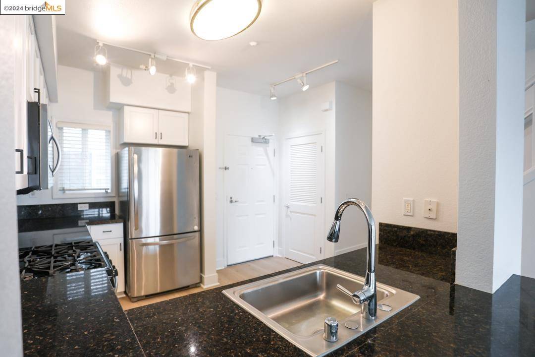 Emeryville, CA 94608,1578 Brunswig