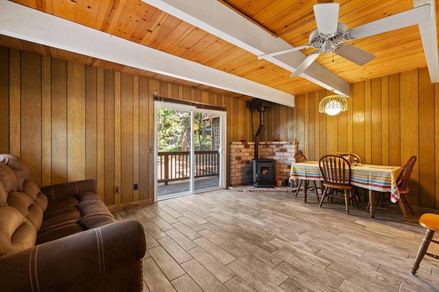 Twain Harte, CA 95383,24035 Pine Lake Drive