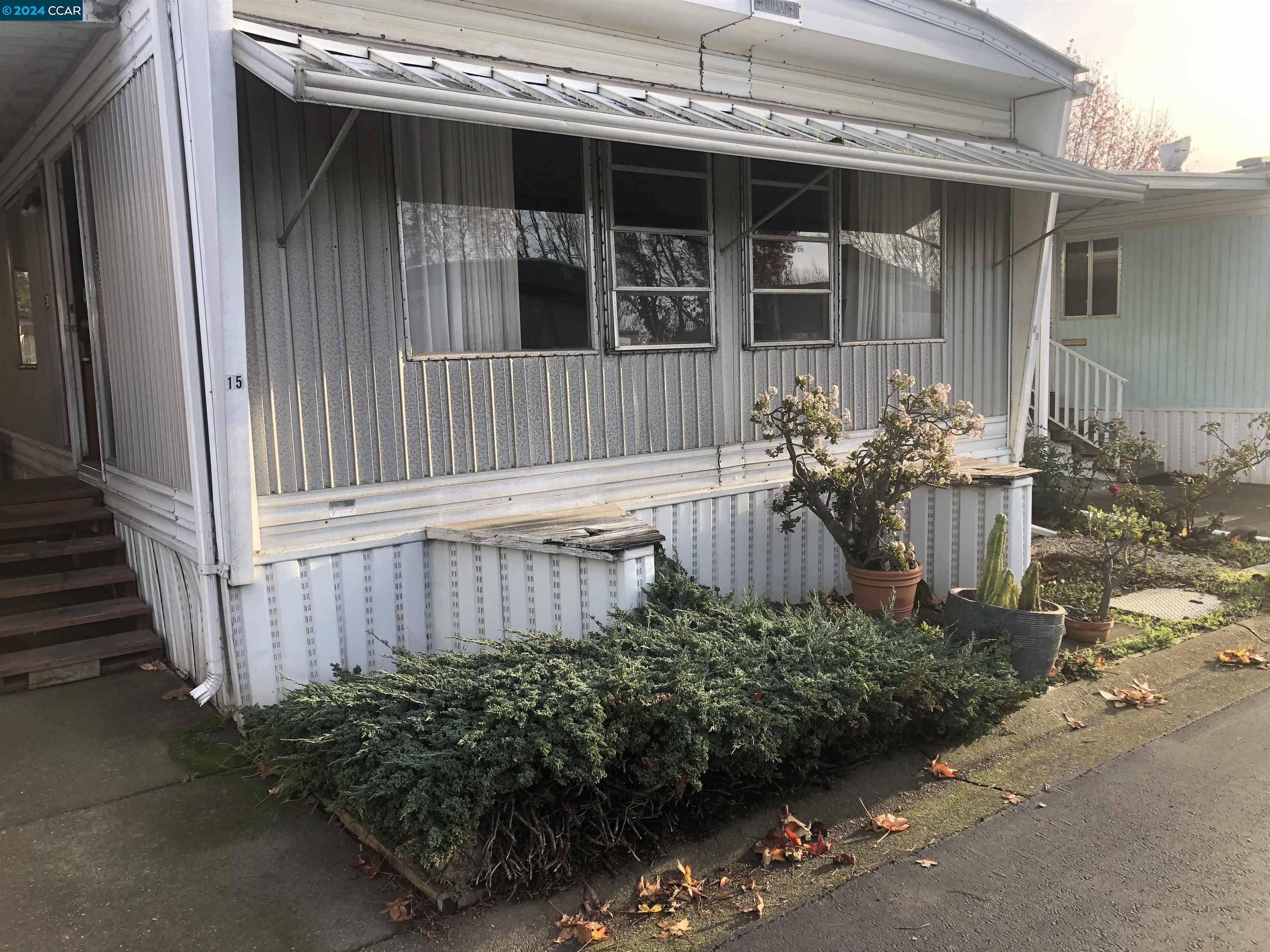 San Pablo, CA 94806,2885 Willow Rd #15