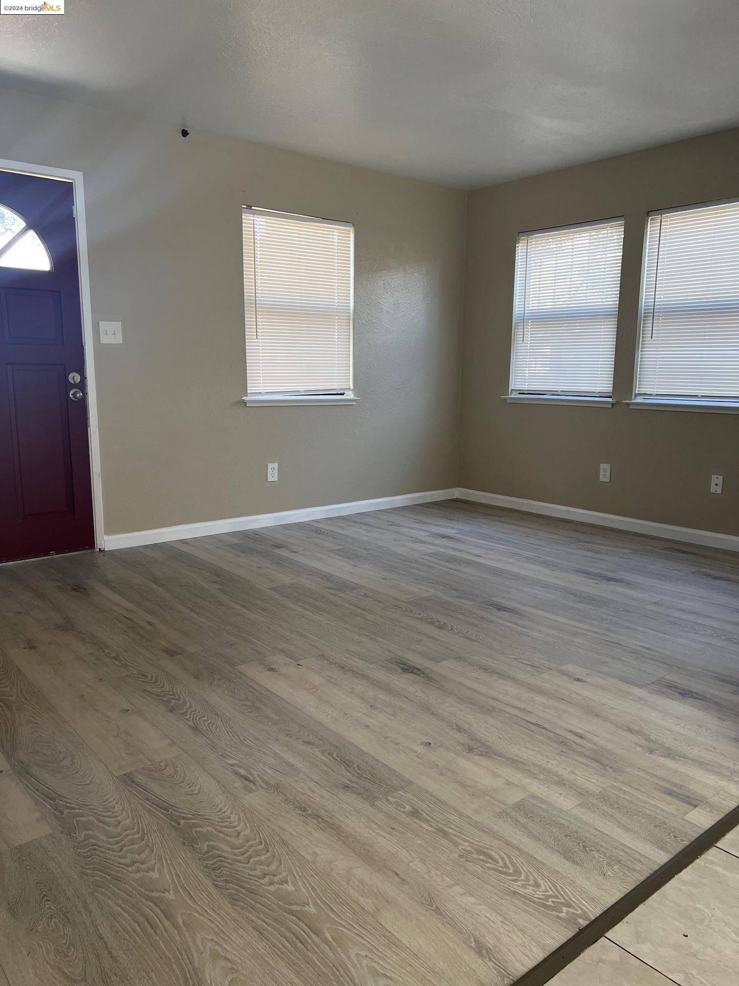 Oakland, CA 94608,807 58th Street