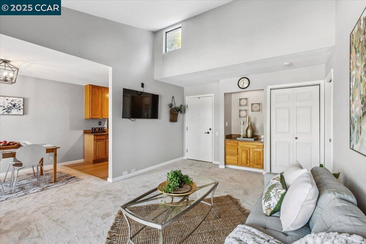 Walnut Creek, CA 94596,155 Sharene Lane #313