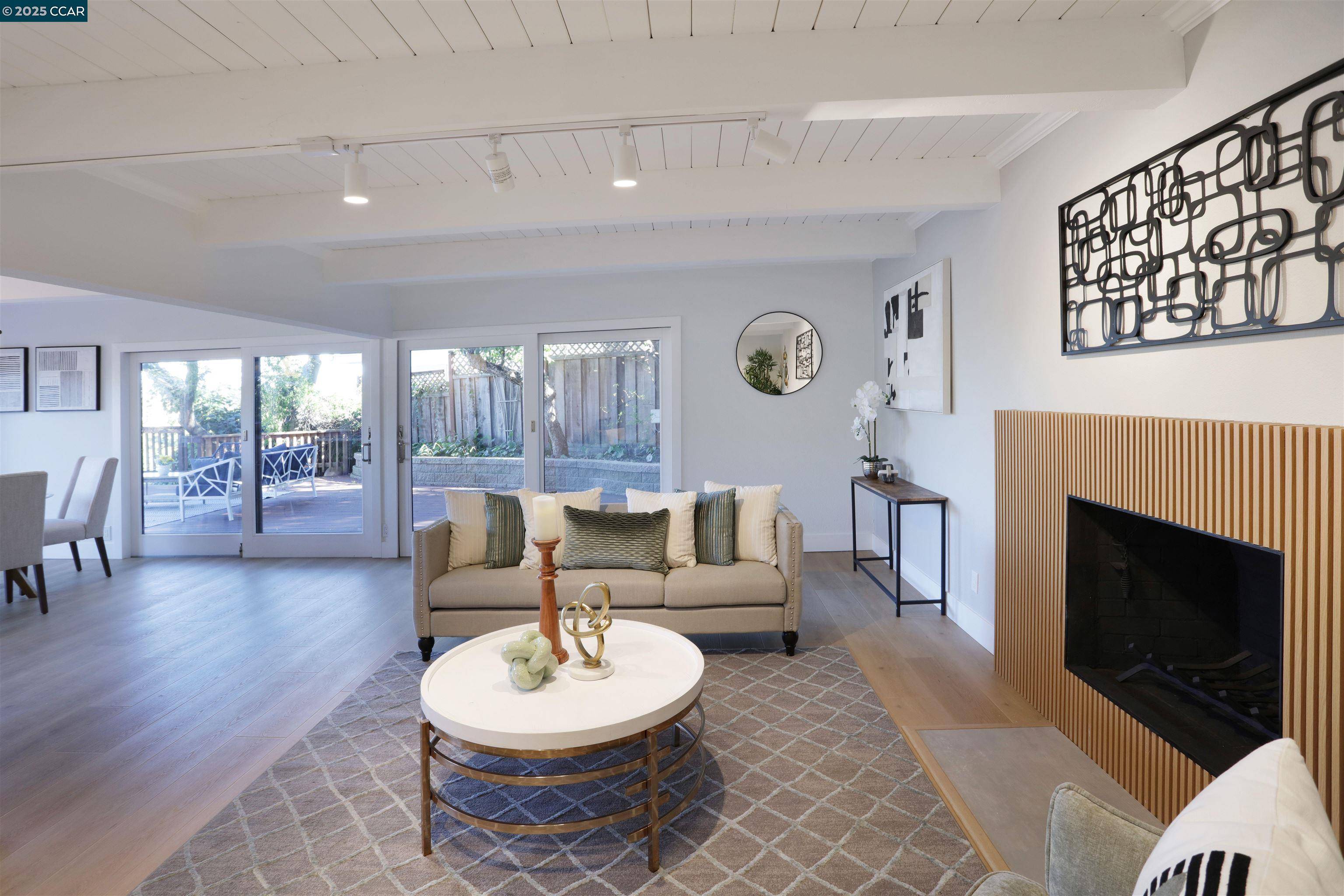 Lafayette, CA 94549,623 Laird Ln