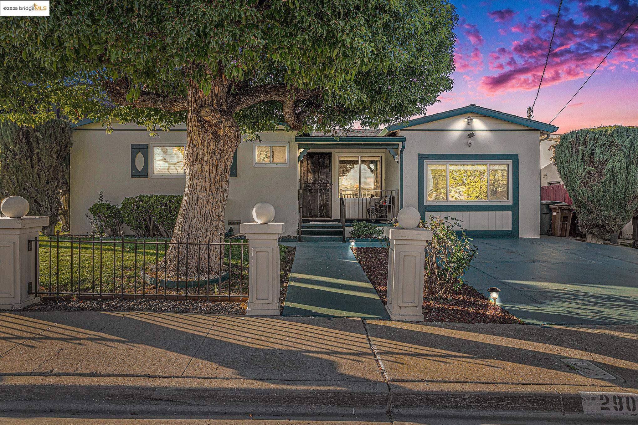 Pittsburg, CA 94565,290 Benjamin Ave