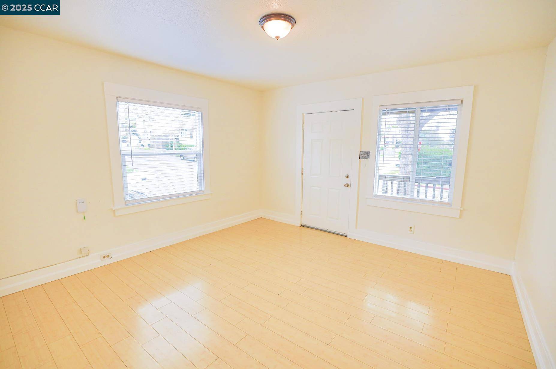 Oakland, CA 94606,2143 11Th Ave