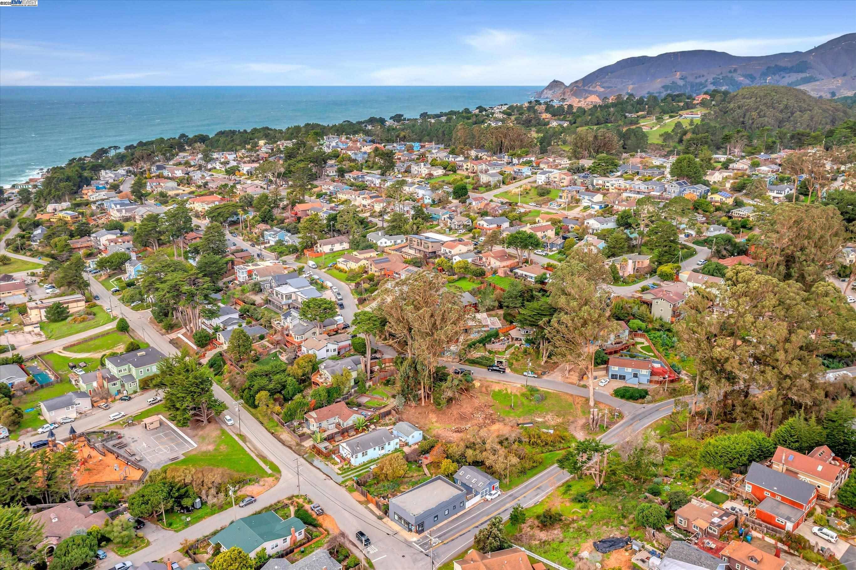 Moss Beach, CA 94038,00 Sunshine Valley Rd