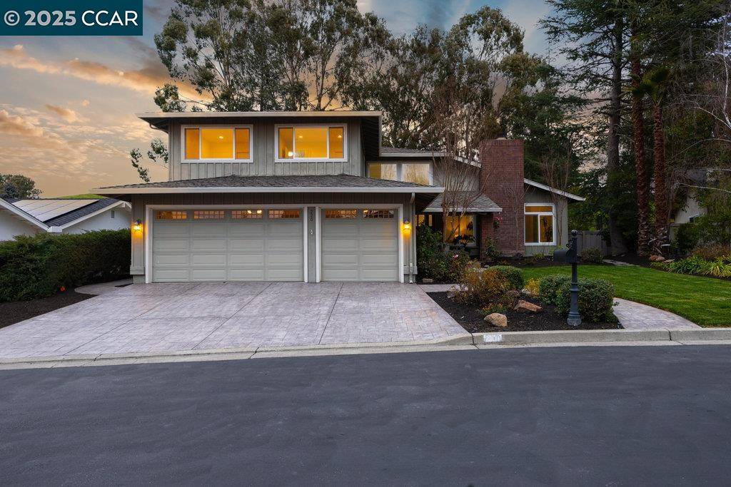 Danville, CA 94526,220 Cypress Hills Ct