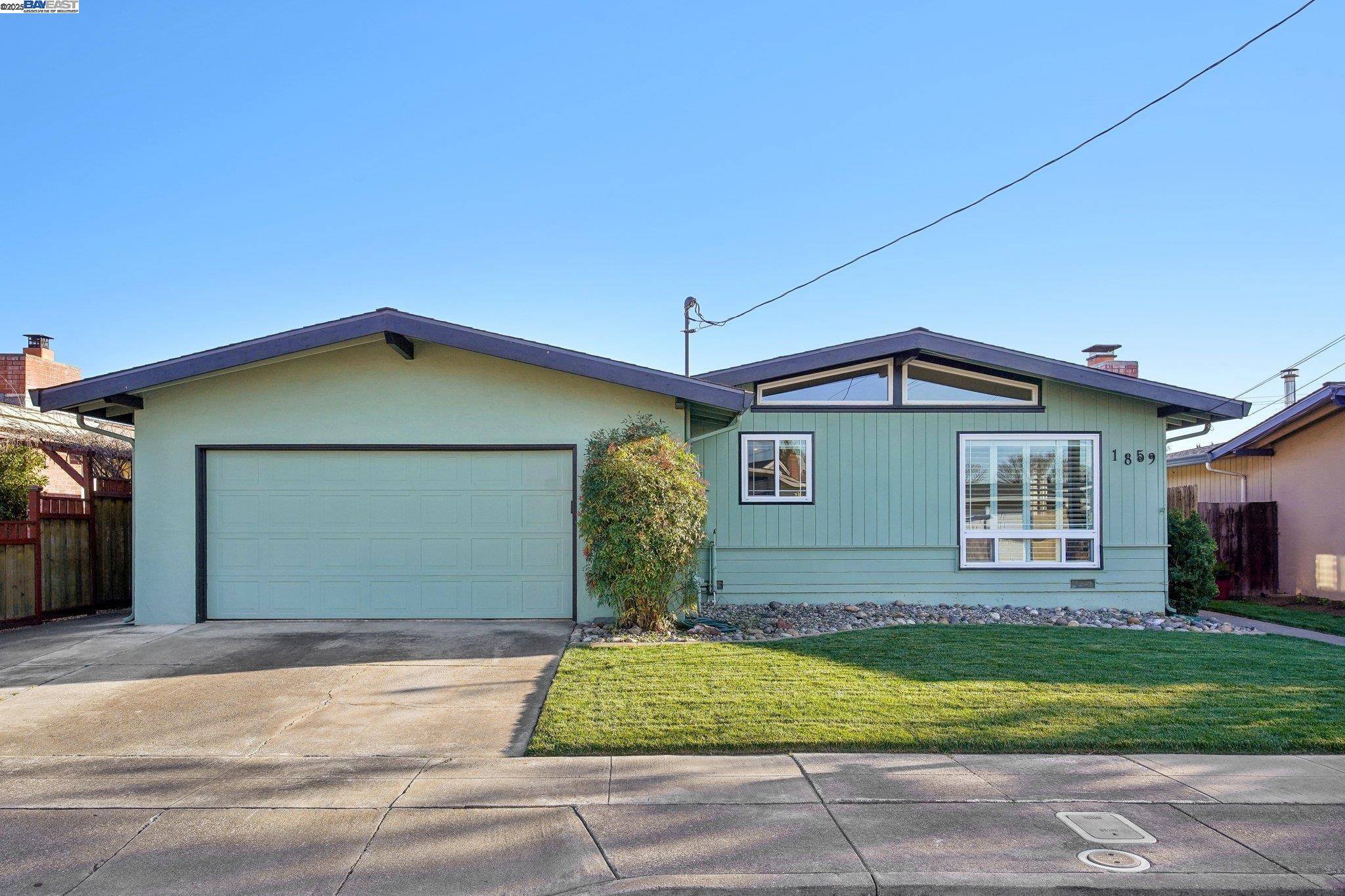 Livermore, CA 94551,1859 Spruce St