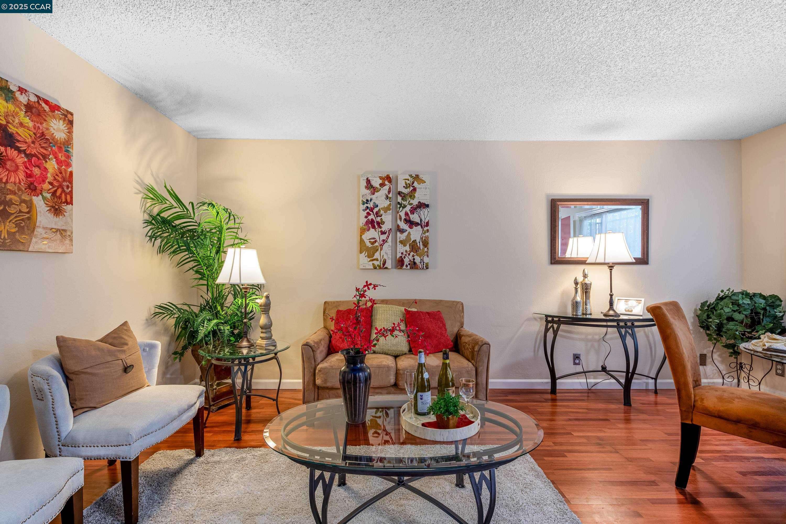Oakland, CA 94619,3720 Loma Vista Ave #1