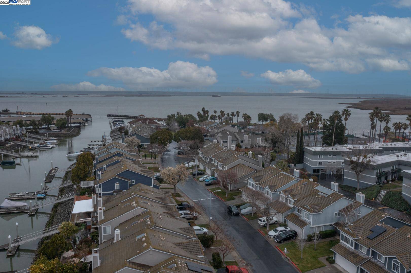 Pittsburg, CA 94565,211 Pelican Loop