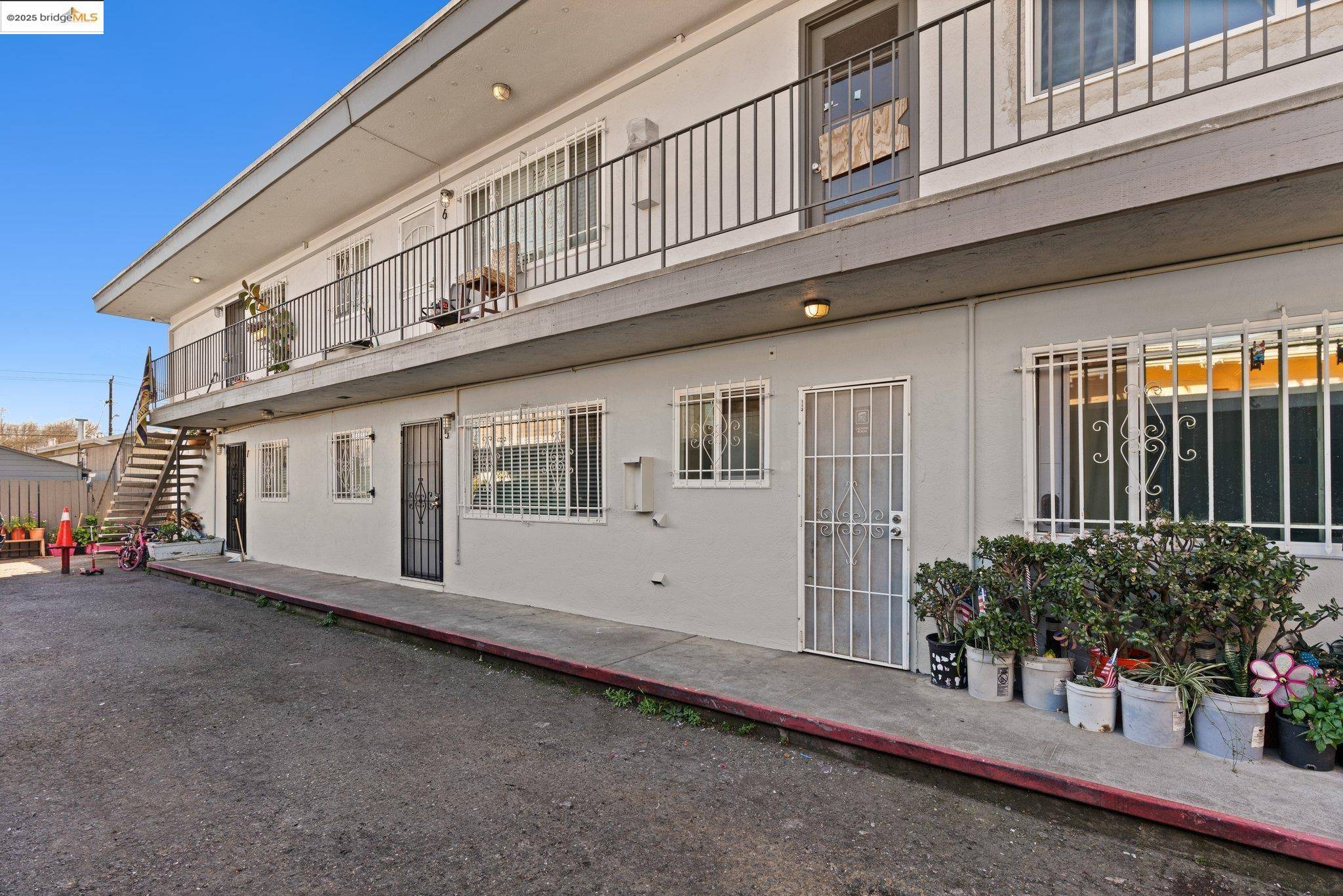Oakland, CA 94601,1630 35th