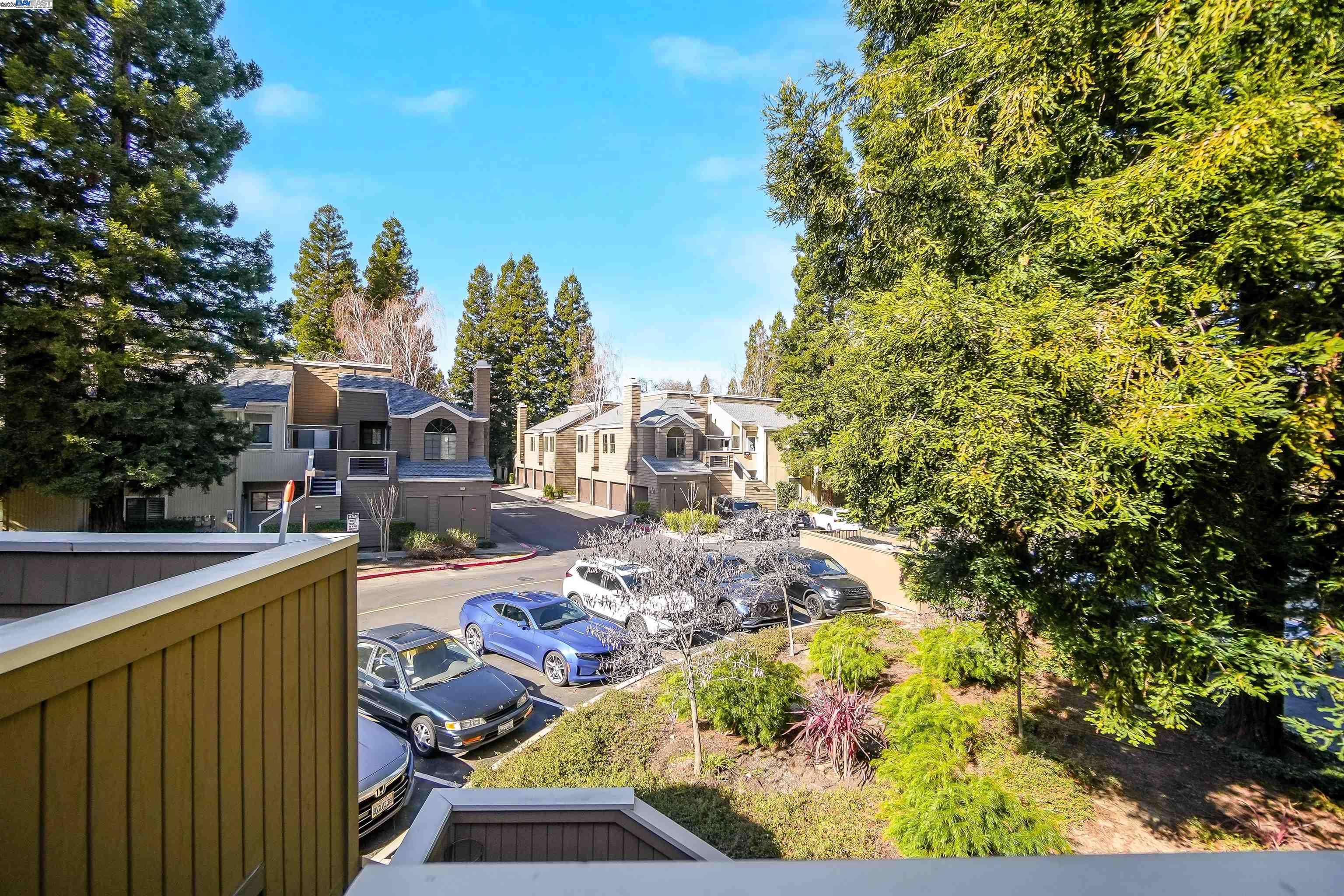 San Ramon, CA 94582,319 S Overlook Dr
