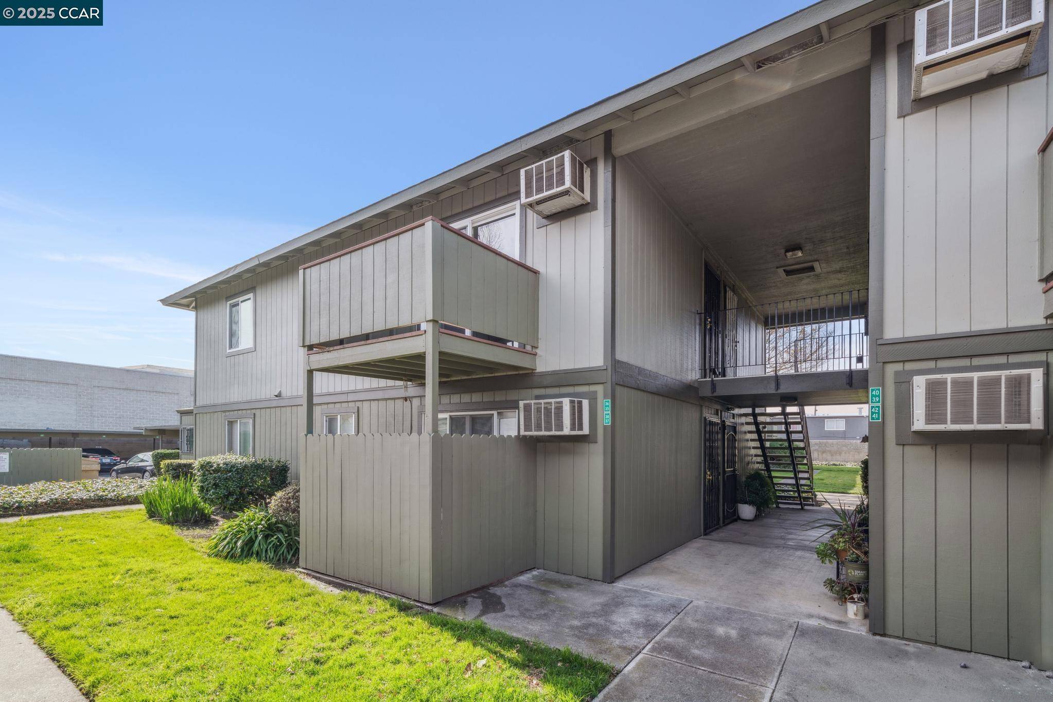 Concord, CA 94520,1133 Meadow Ln #38