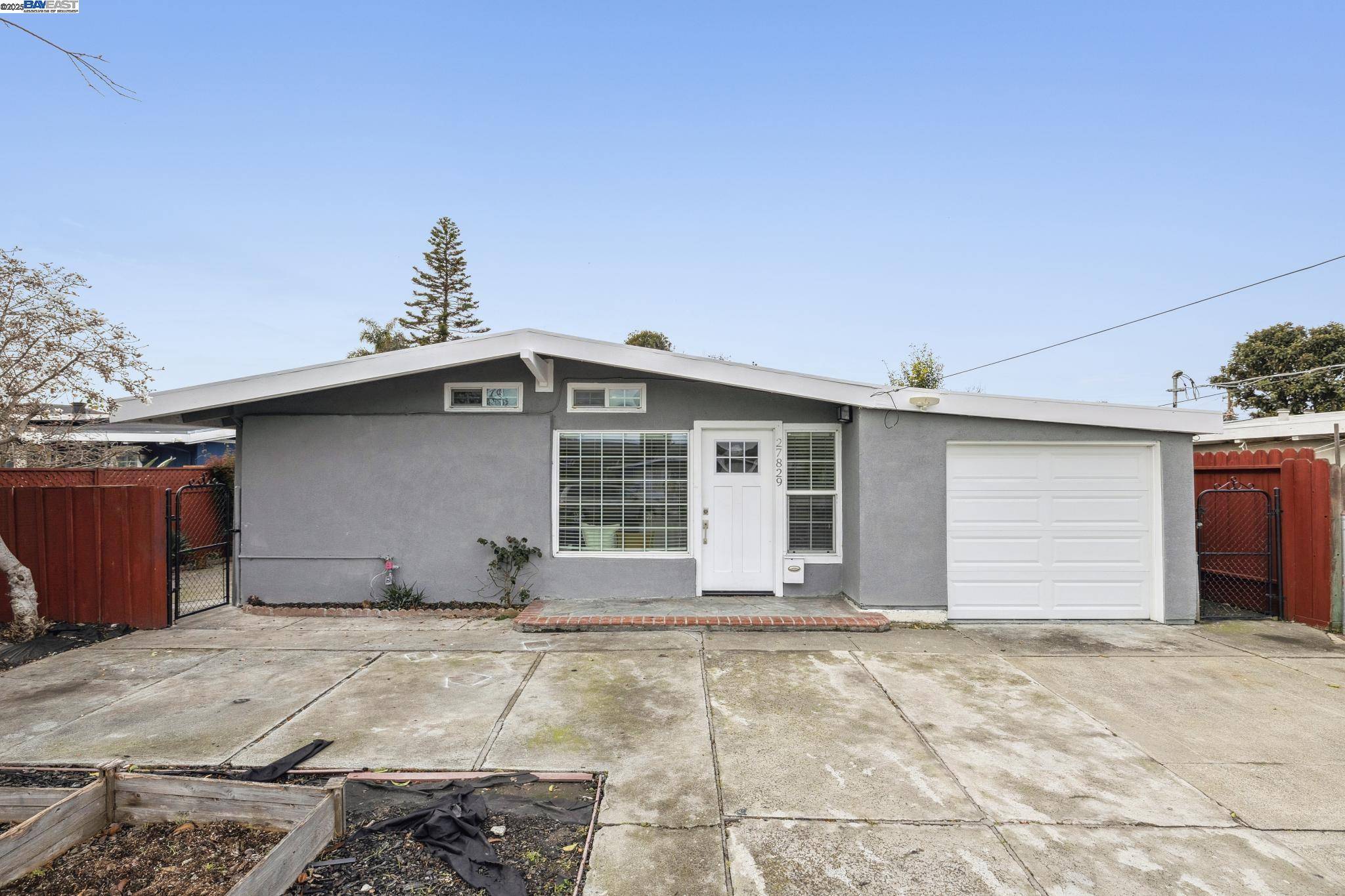 Hayward, CA 94545,27829 Orlando Ave