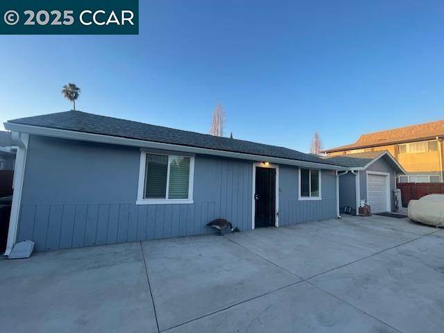 Hayward, CA 94544,29668 Dixon St
