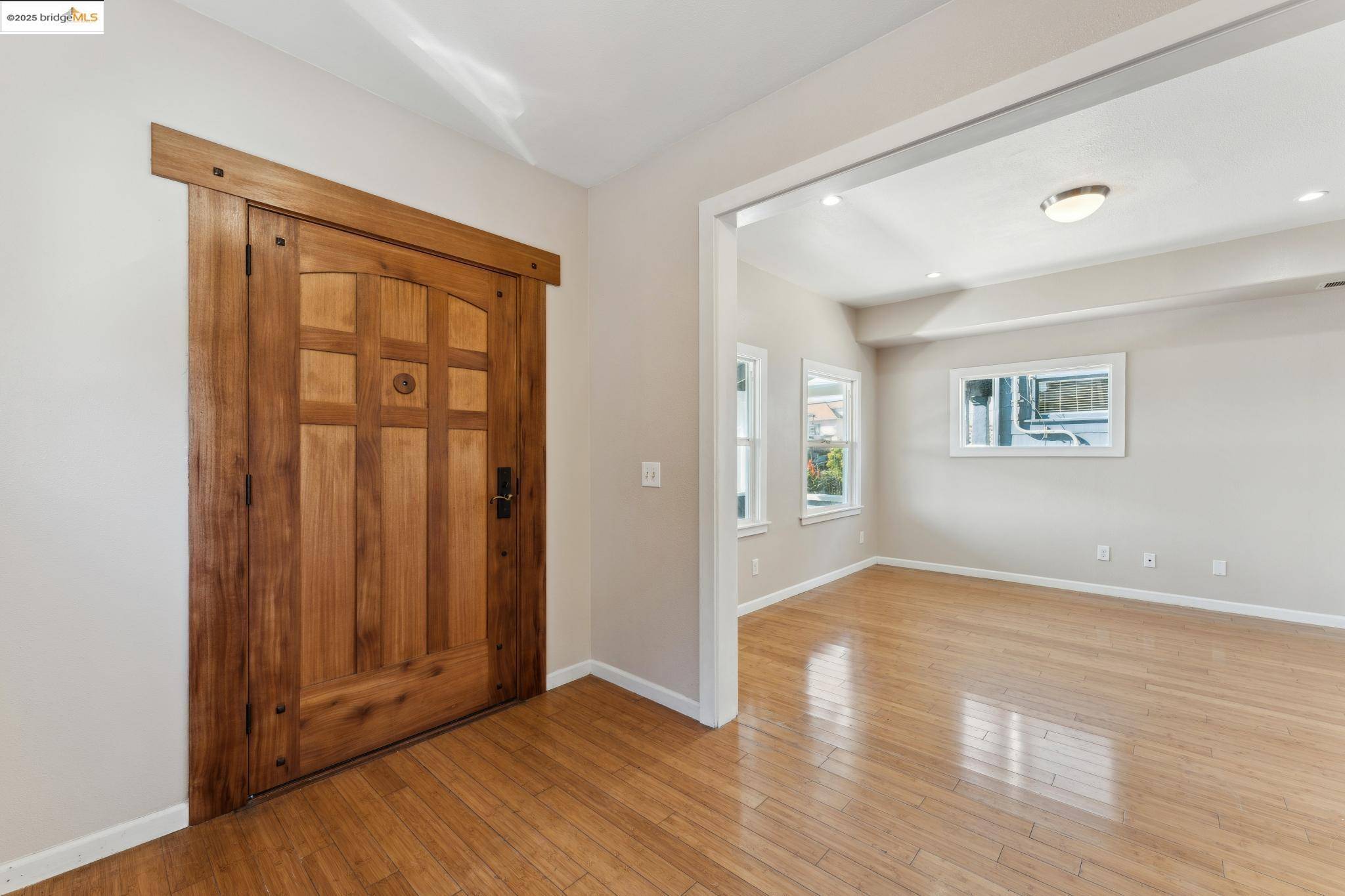 Oakland, CA 94610,1212 E 28Th St
