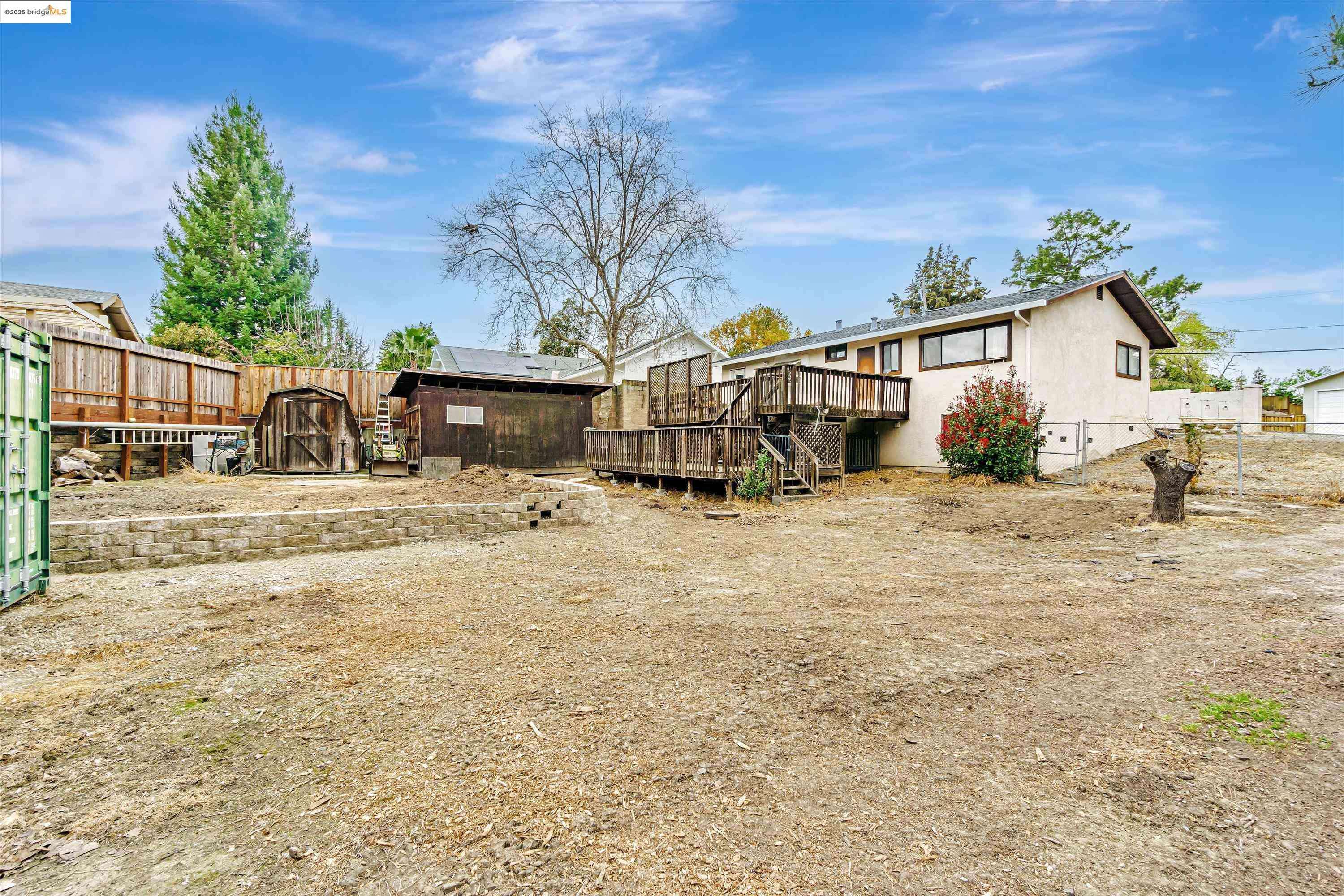Pleasant Hill, CA 94523,327 4Th Ave