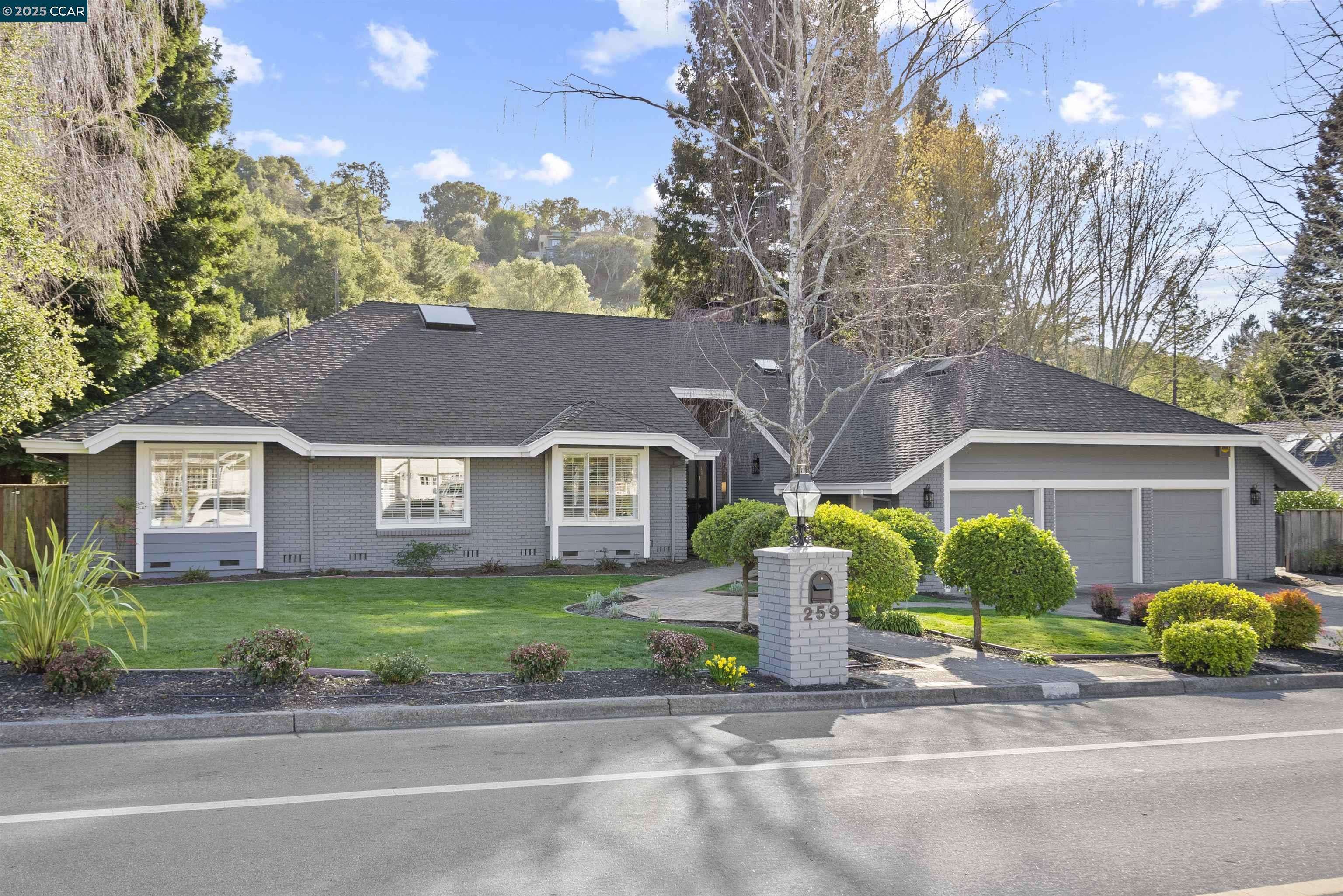 Orinda, CA 94563,259 Sundown Ter