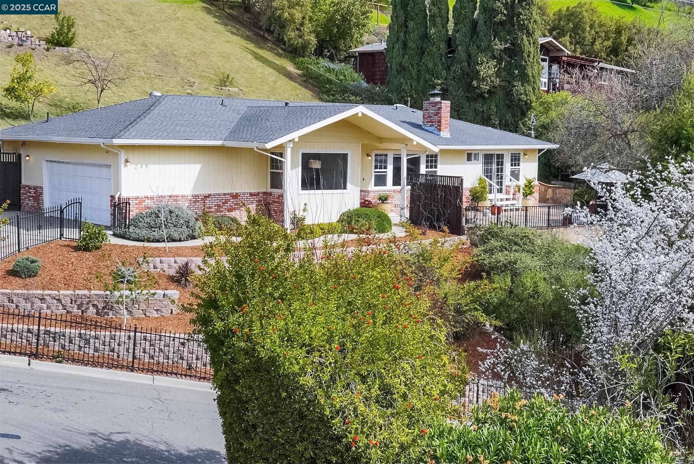 Danville, CA 94526,248 Pulido Rd