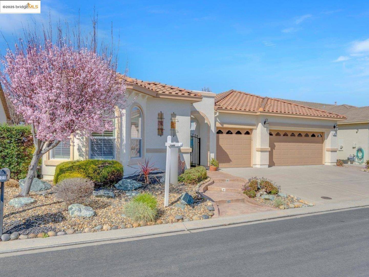 Rio Vista, CA 94571,517 Marianna PL