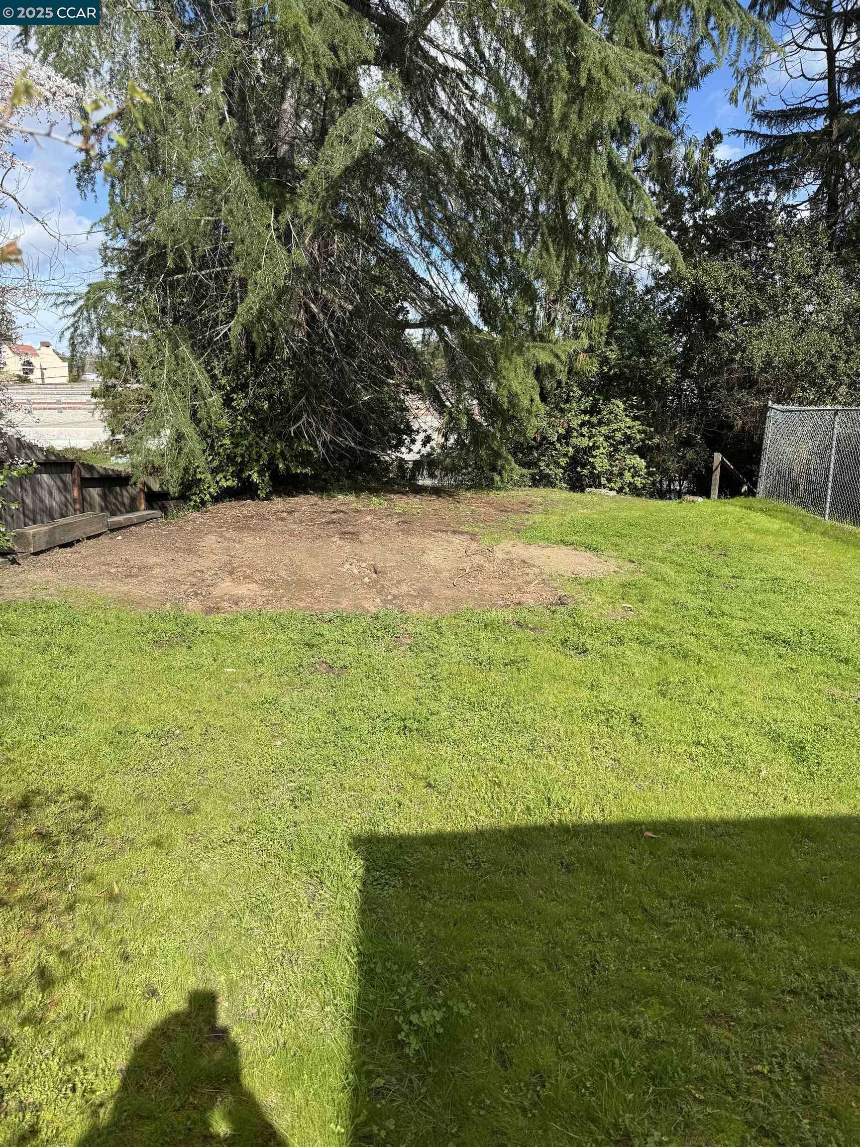 Alamo, CA 94507,27 Crest Ave