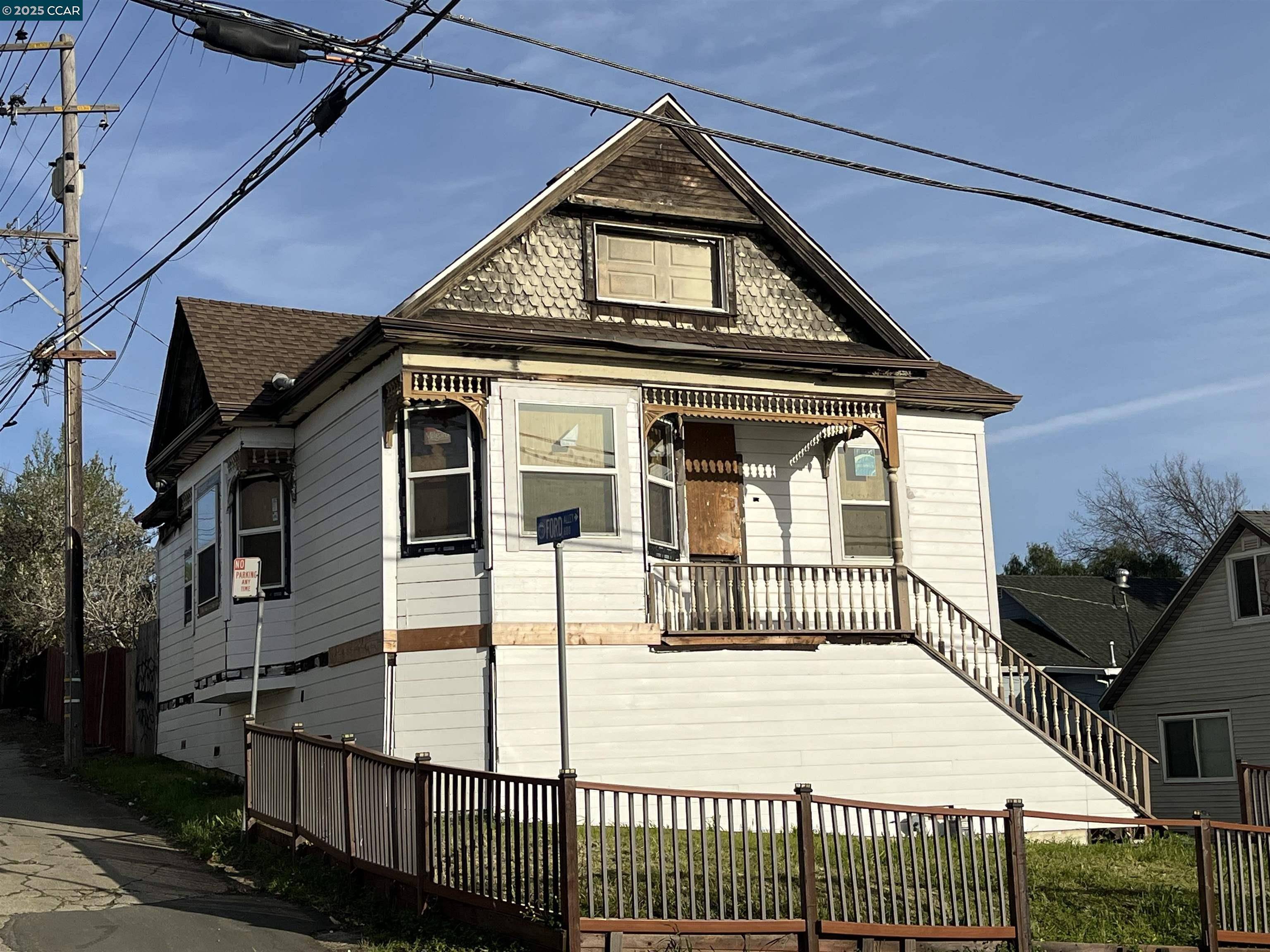 Vallejo, CA 94590,700 Pennsylvania St