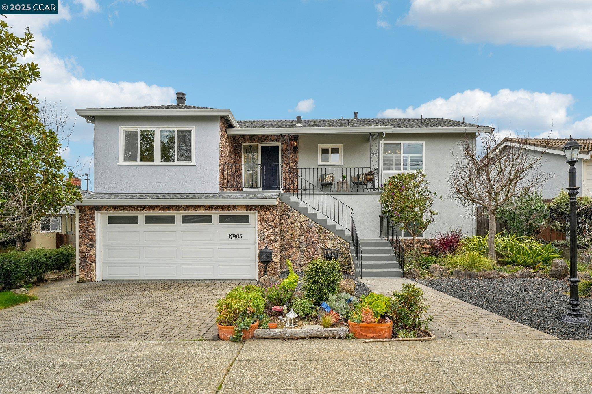 Castro Valley, CA 94546,17903 Beardsley St