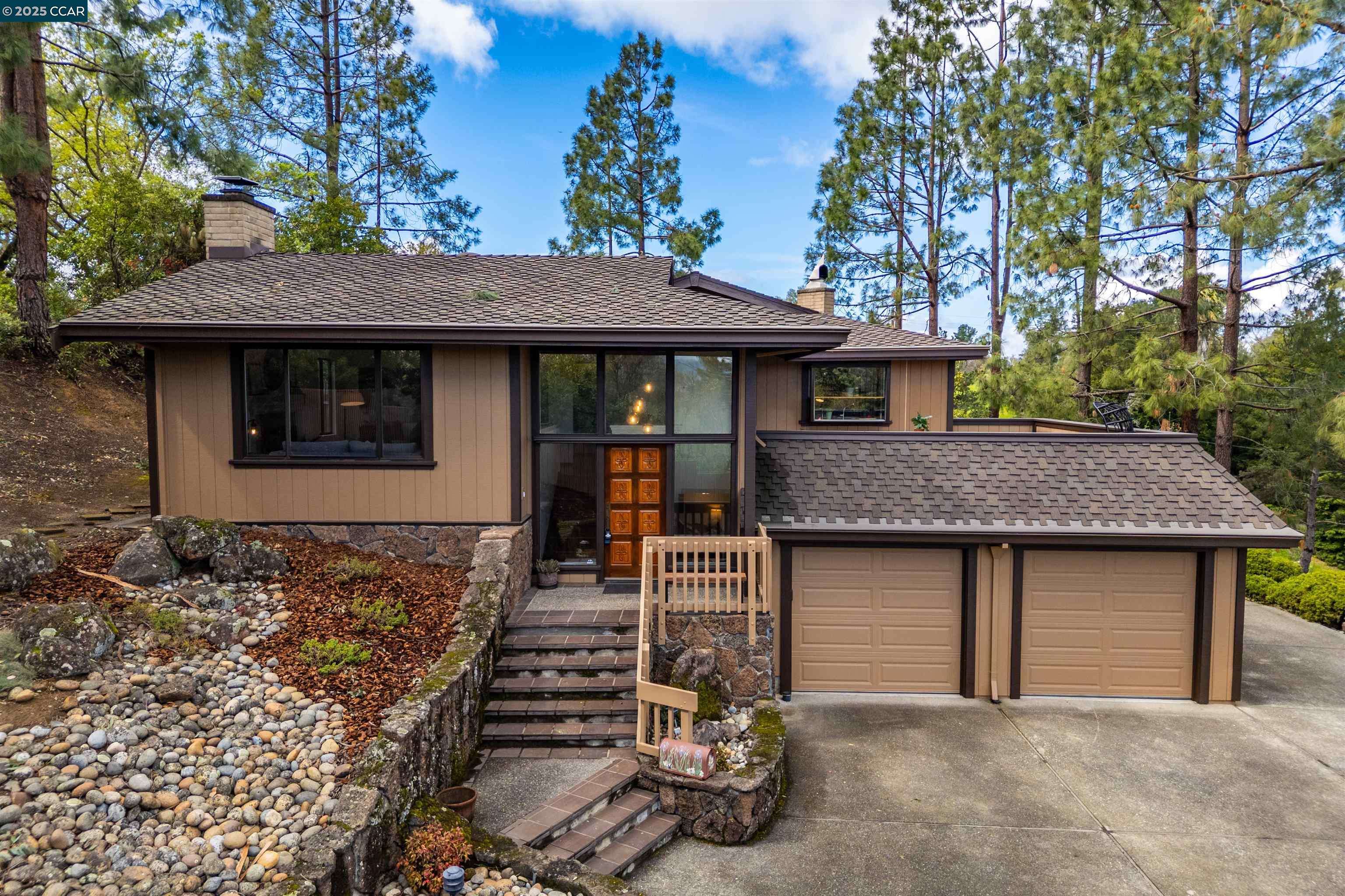 Concord, CA 94518,910 Ridge Dr