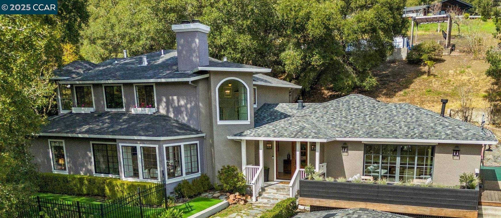 Orinda, CA 94563,125 Sleepy Hollow Ln