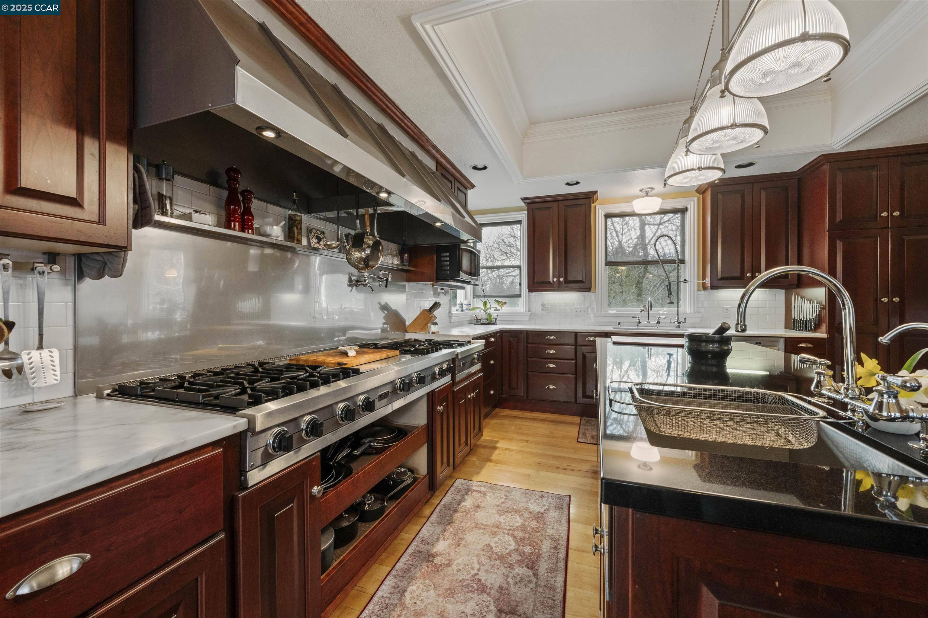 Nevada City, CA 95959,11417 Red Dog Rd