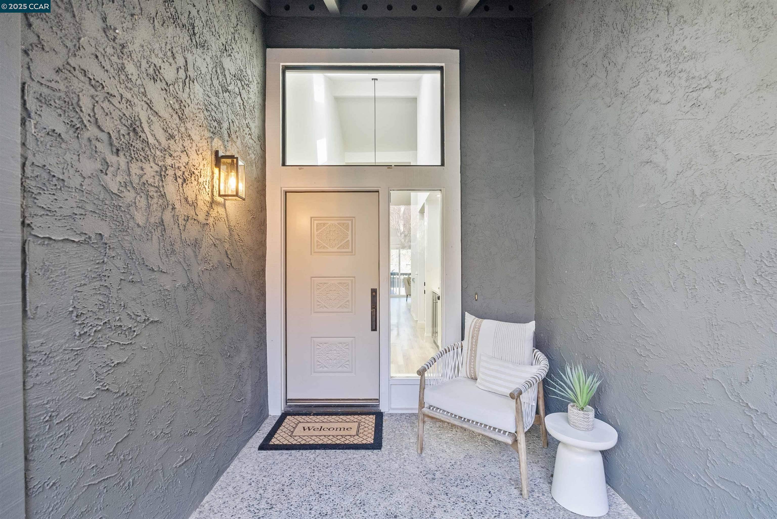 Moraga, CA 94556,903 Augusta Dr