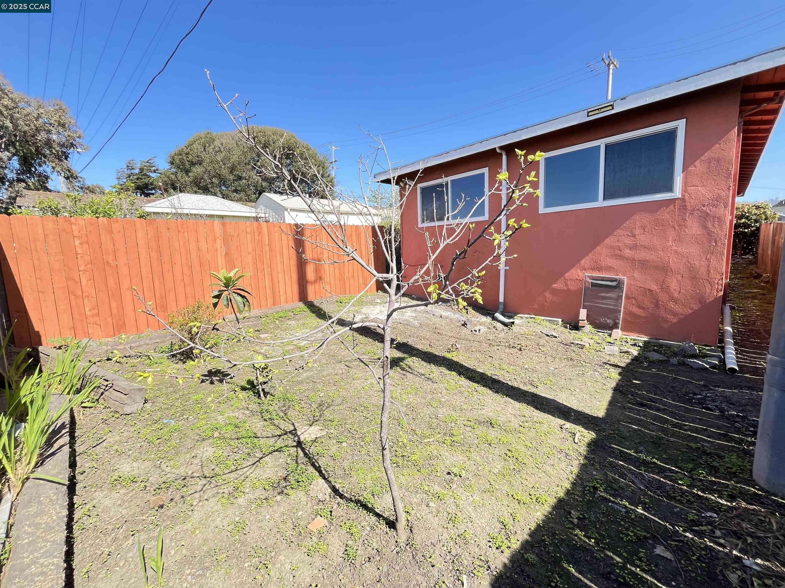 Richmond, CA 94804,2625 Columbia Blvd