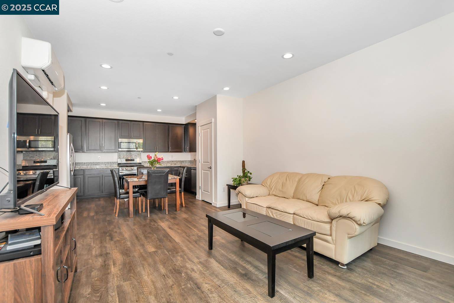 Antioch, CA 94531,2400 Wildflower Station Pl #3