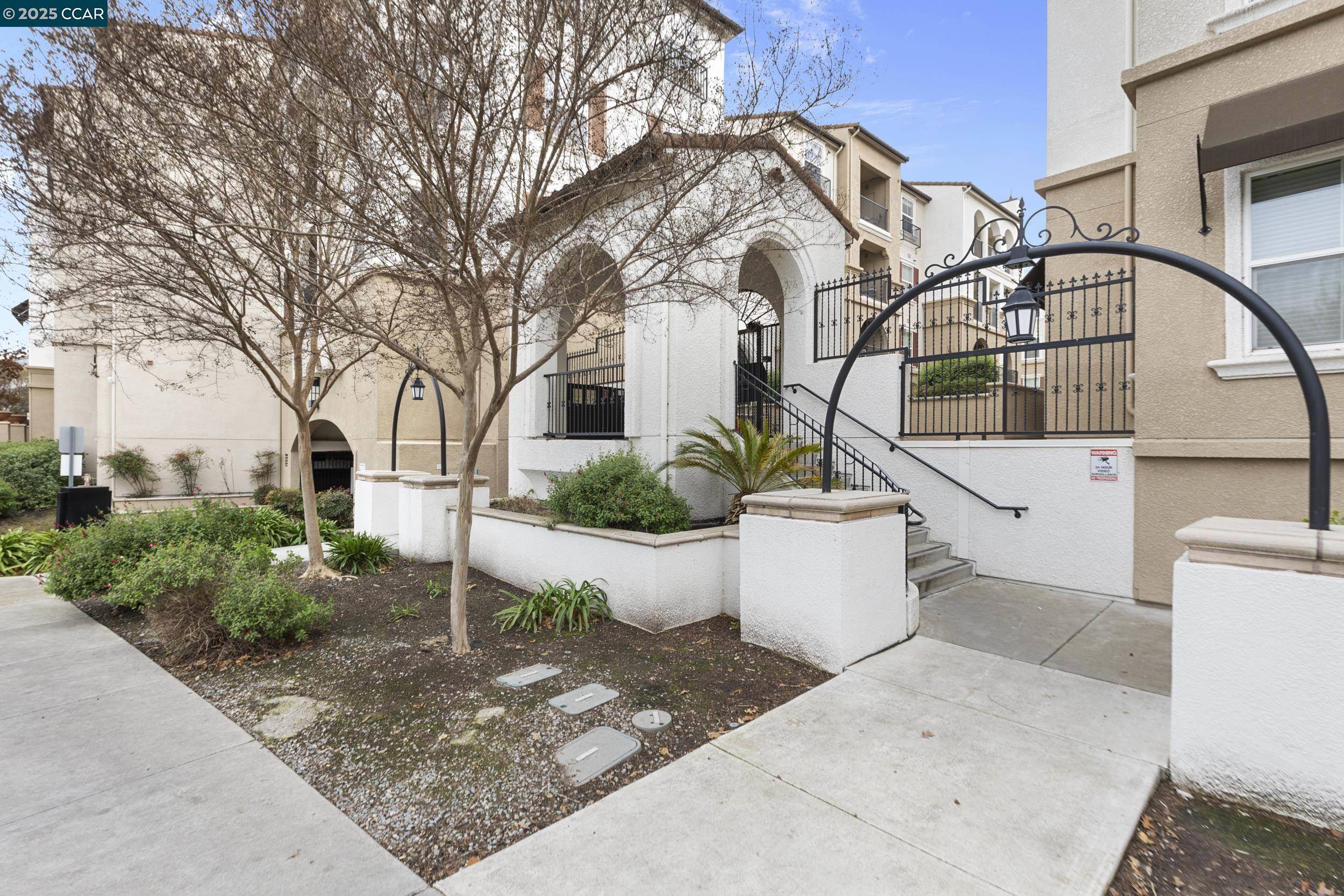 Dublin, CA 94568,3290 Maguire Way #322