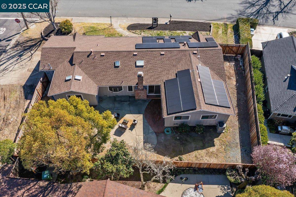 Moraga, CA 94556,1055 Sanders Dr