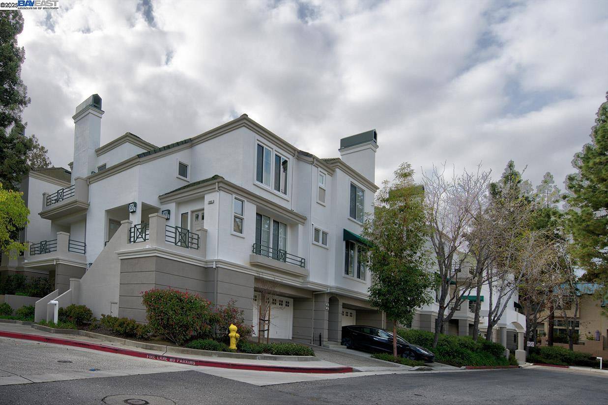 San Jose, CA 95134,440 Navaro Pl #115