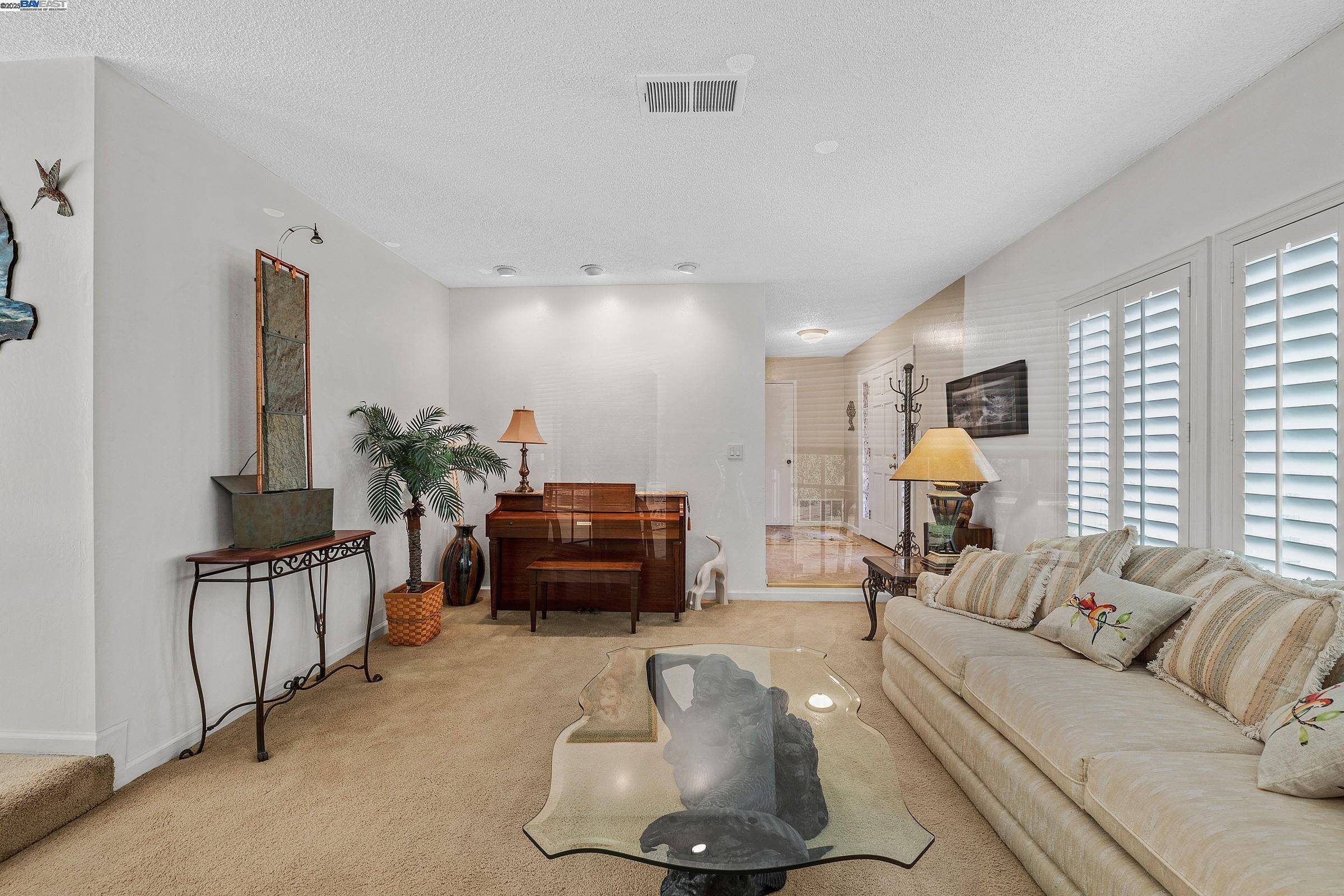 Livermore, CA 94550,576 Emerald St