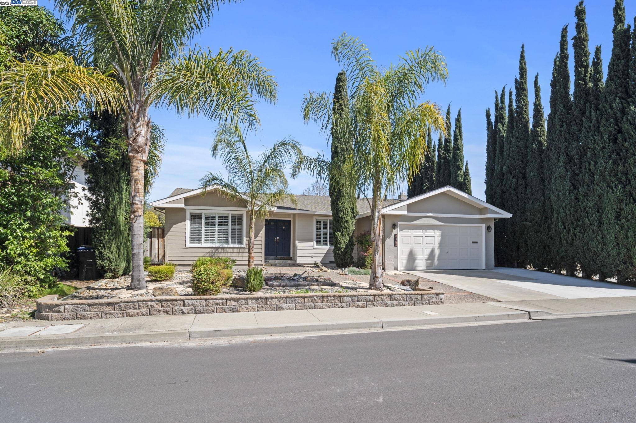 Pleasanton, CA 94588,3163 Weymouth Ct