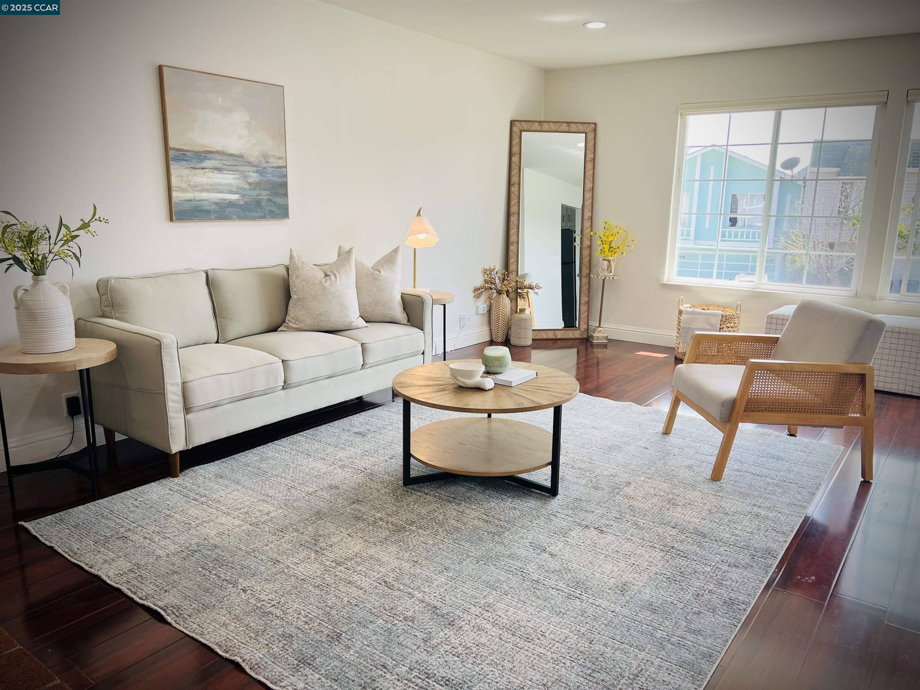 Daly City, CA 94014,369 E Moltke St