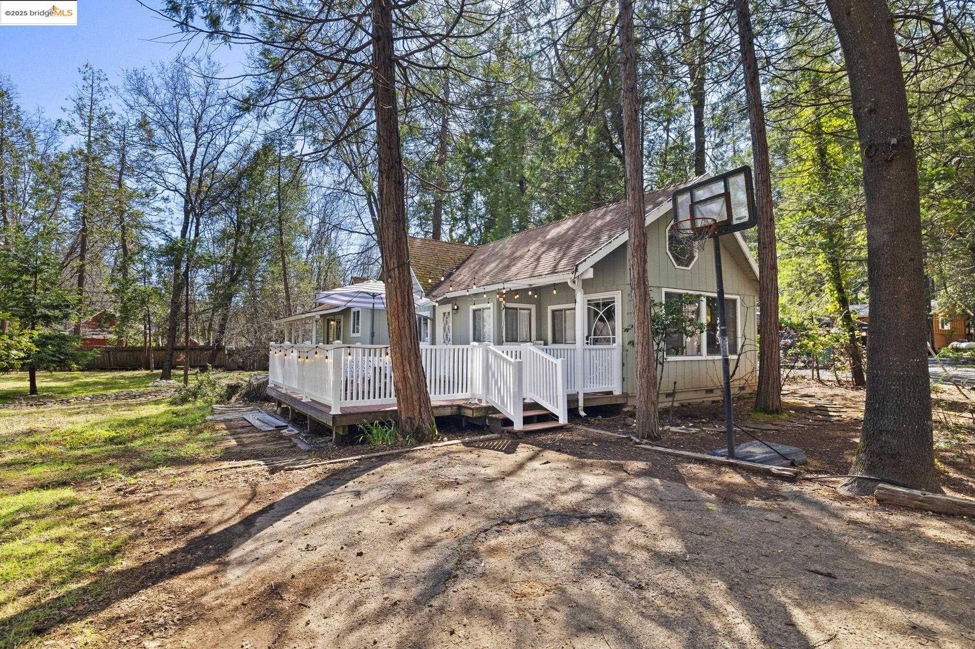 Twain Harte, CA 95383,23054 Strauch Dr